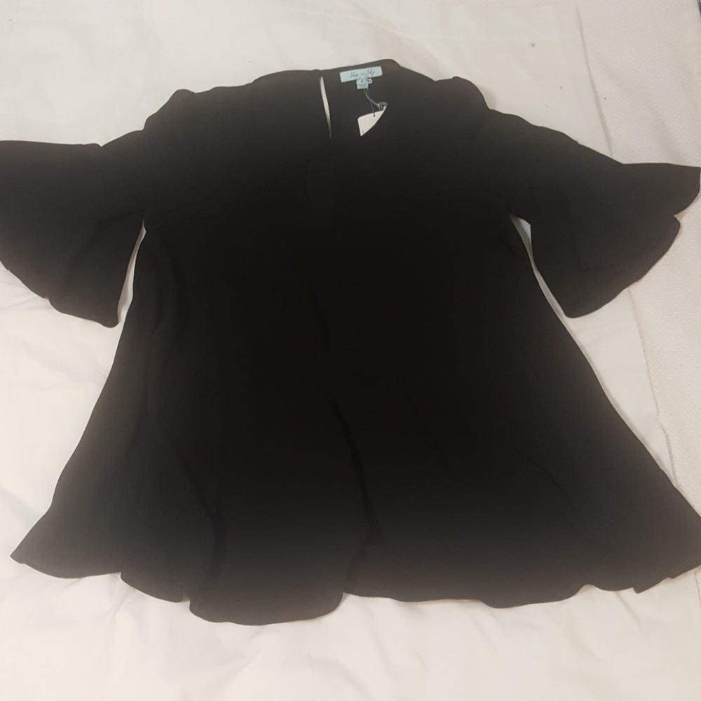 Short sleeve blouse